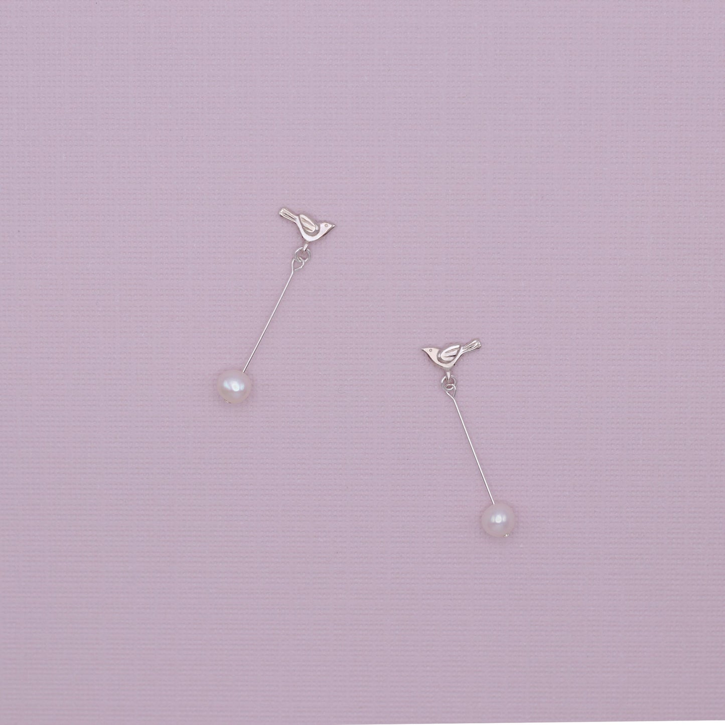 MINI BIRDIE SWING EARRINGS - SILVER