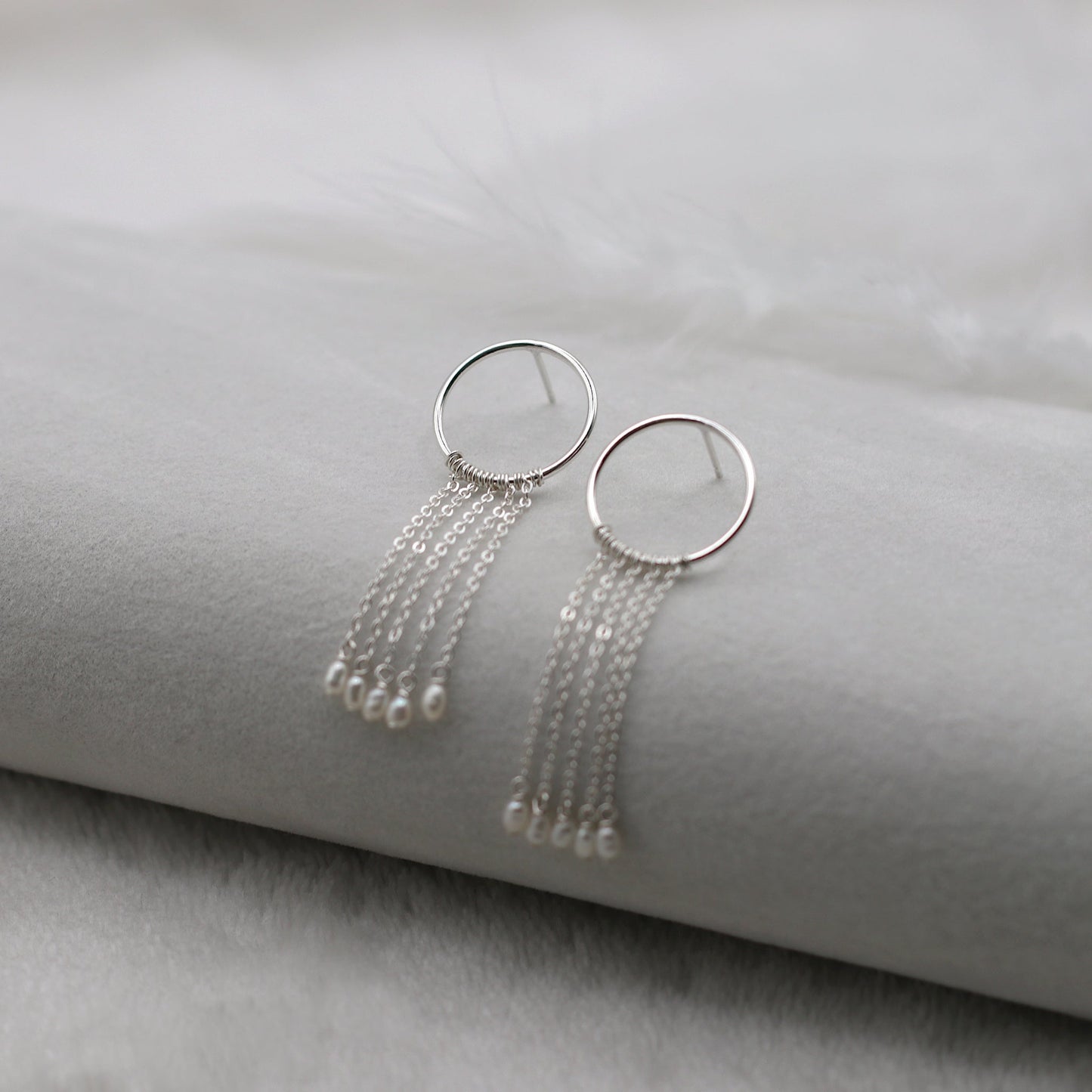 PEARL DROPLETS EARRINGS - SILVER