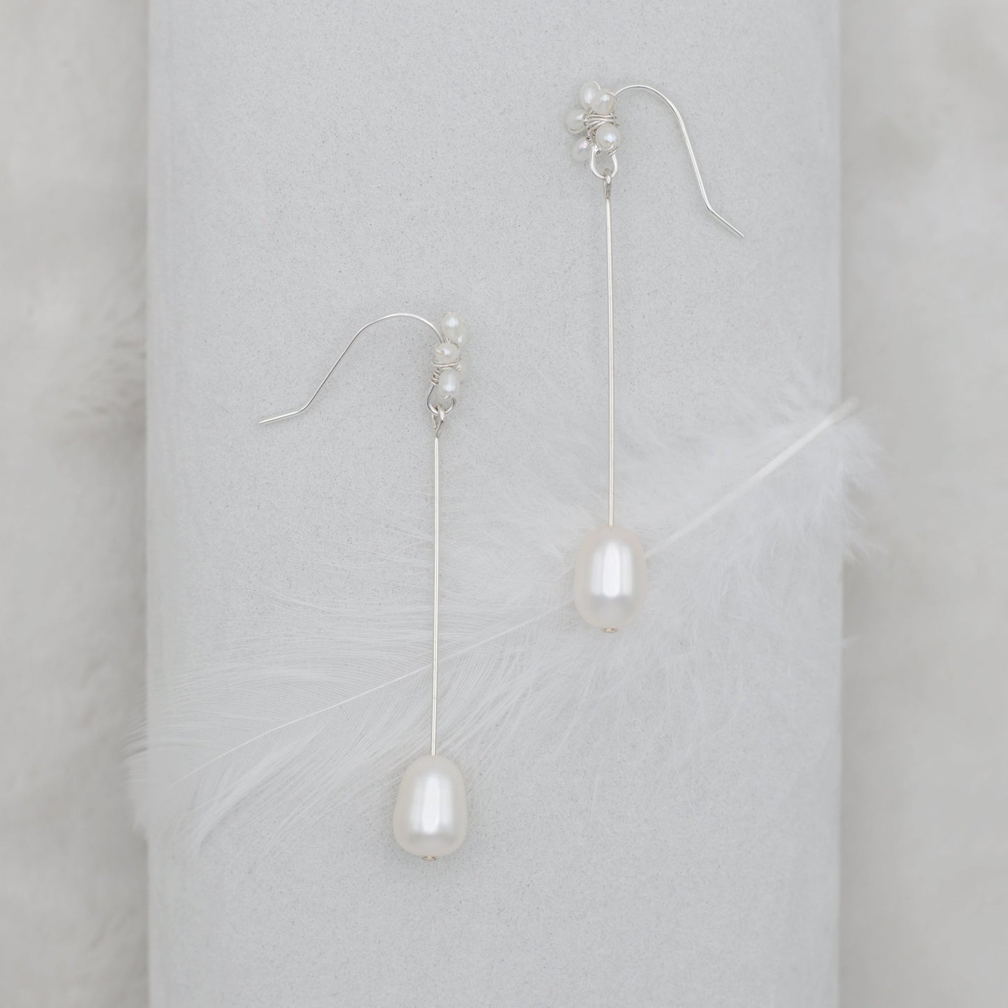 APPLE BLOSSOM PEARL EARRINGS - SILVER