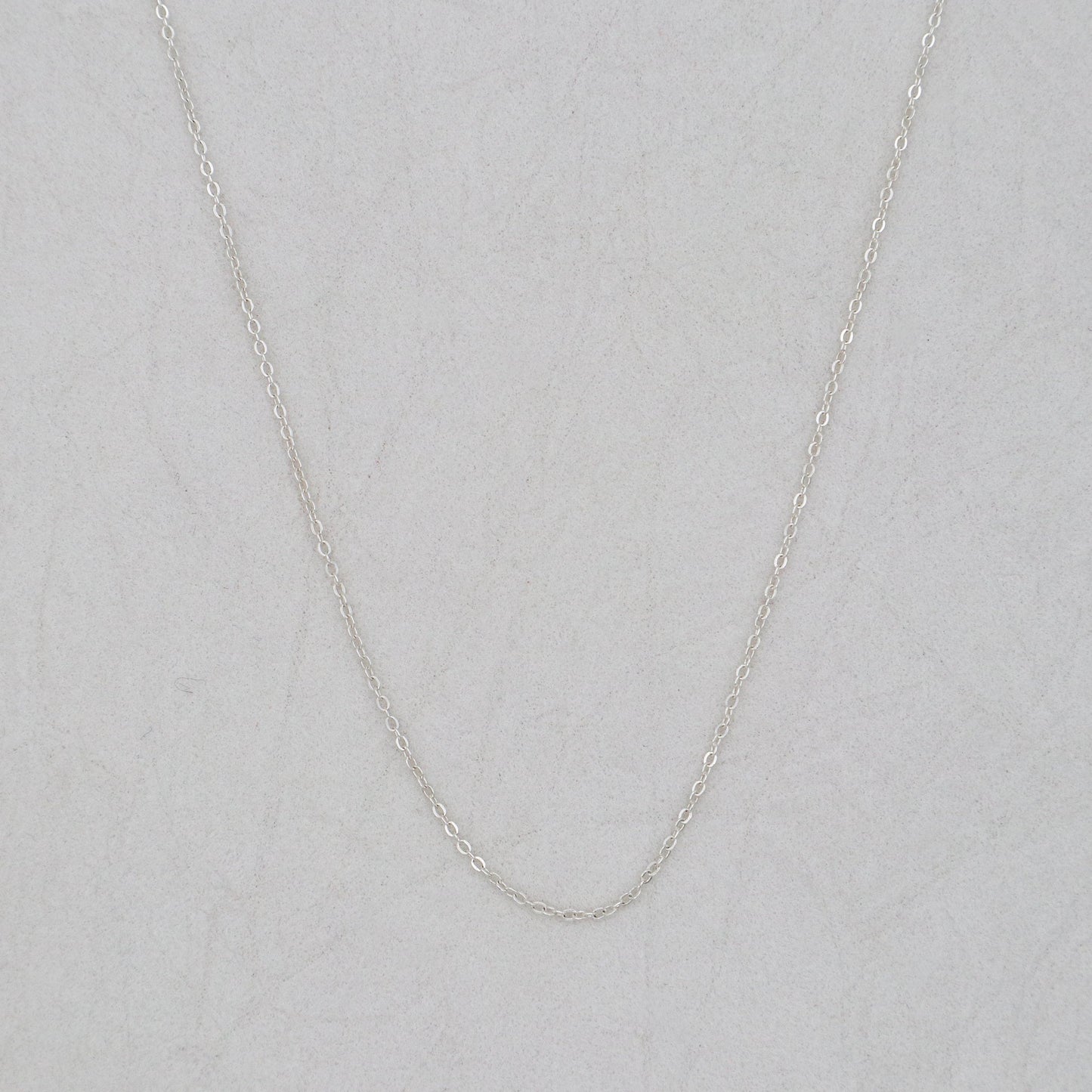 FEATHERWEIGHT LONG NECKLACE - SILVER