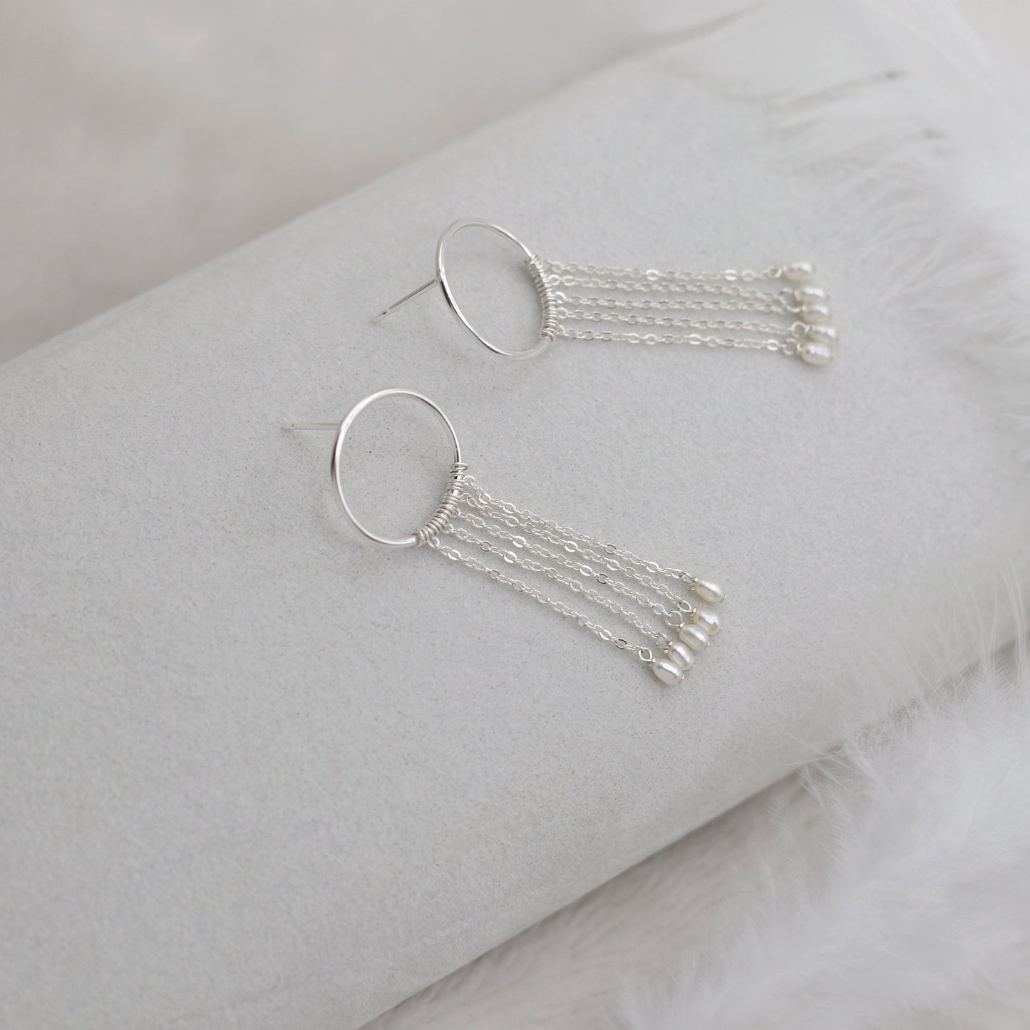 PEARL DROPLETS EARRINGS - SILVER