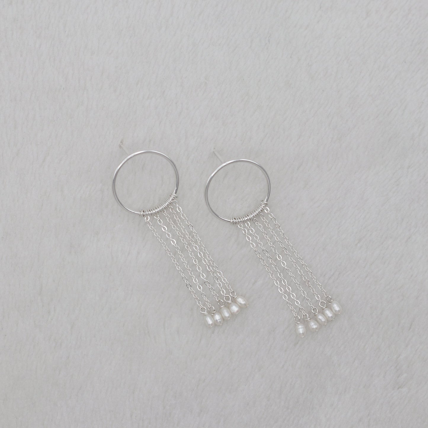 PEARL DROPLETS EARRINGS - SILVER