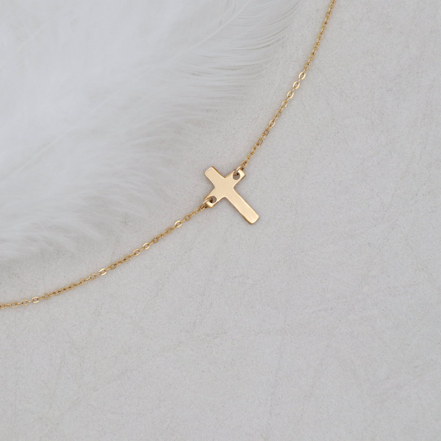 MINI CROSS BRACELET - GOLD